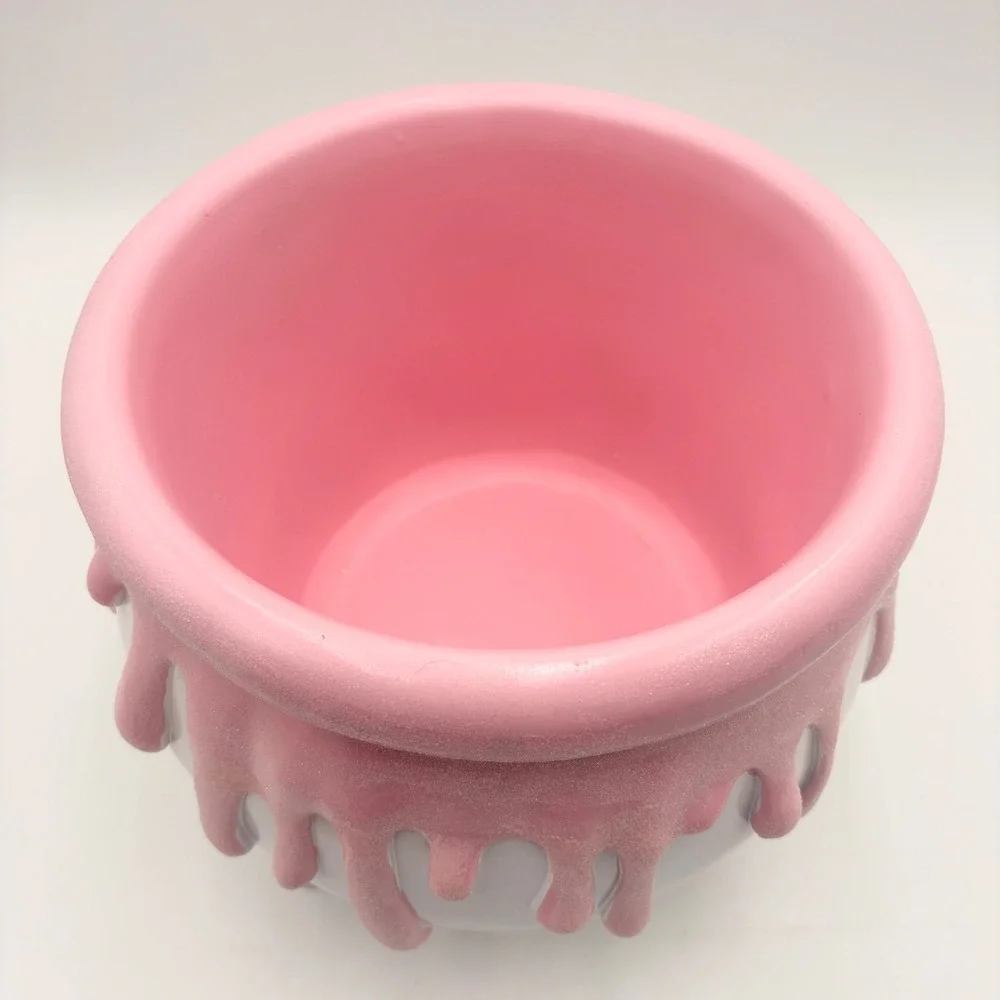 Mystic Blush Pink Drip Halloween Cauldron Pearlescent White Glitter  Pinkoween